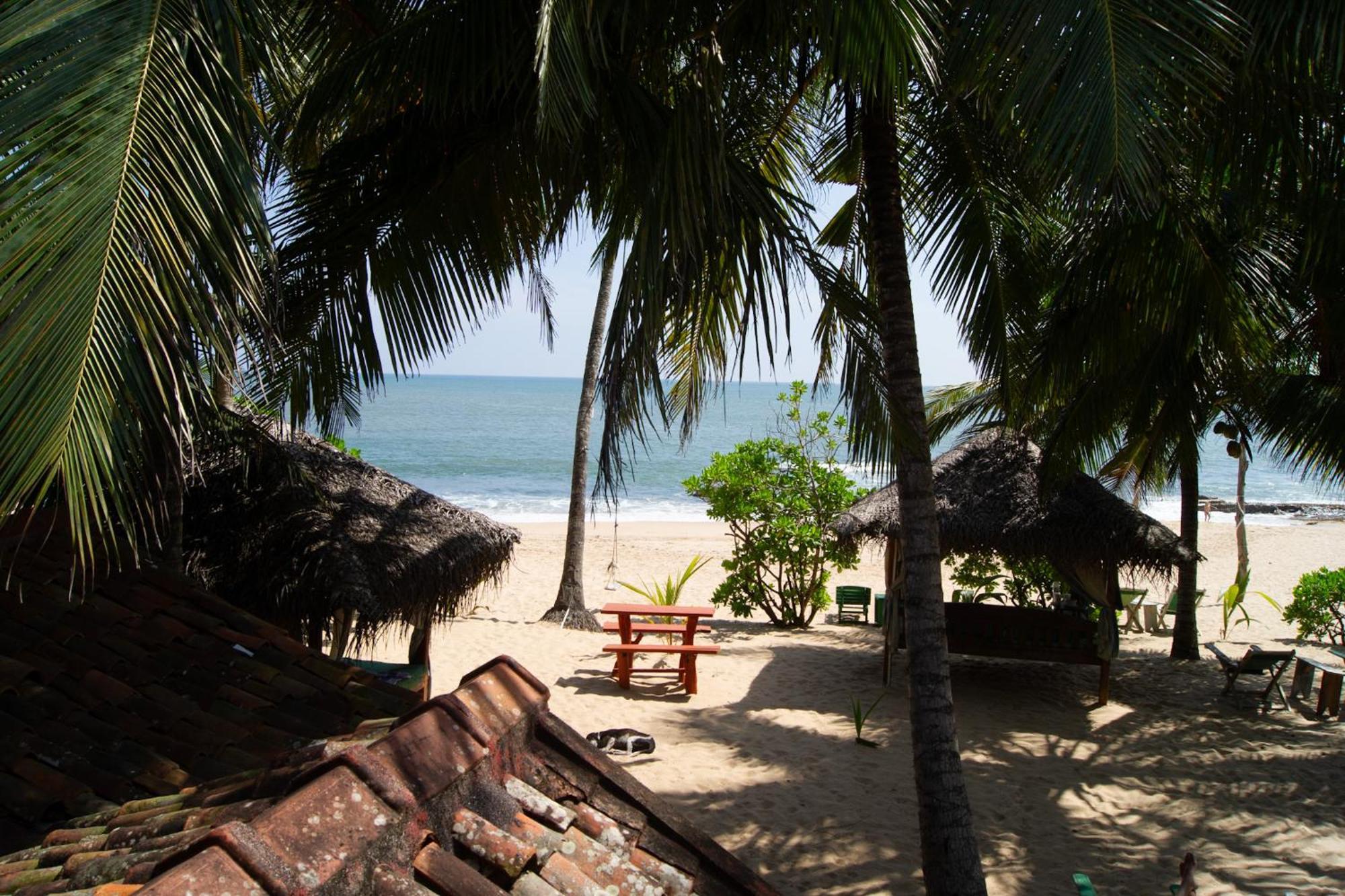 Ibisbird Beach Bungalows, Sport, Spa And Restaurant Тангалла Экстерьер фото